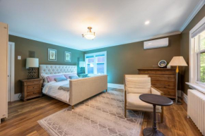 Shaughnessy Cozy Bedrooms Guest House
